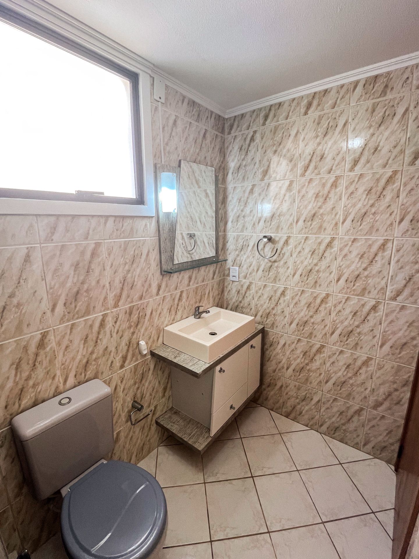 Apartamento no Joan Miró com 2 dormitórios - Foto 10
