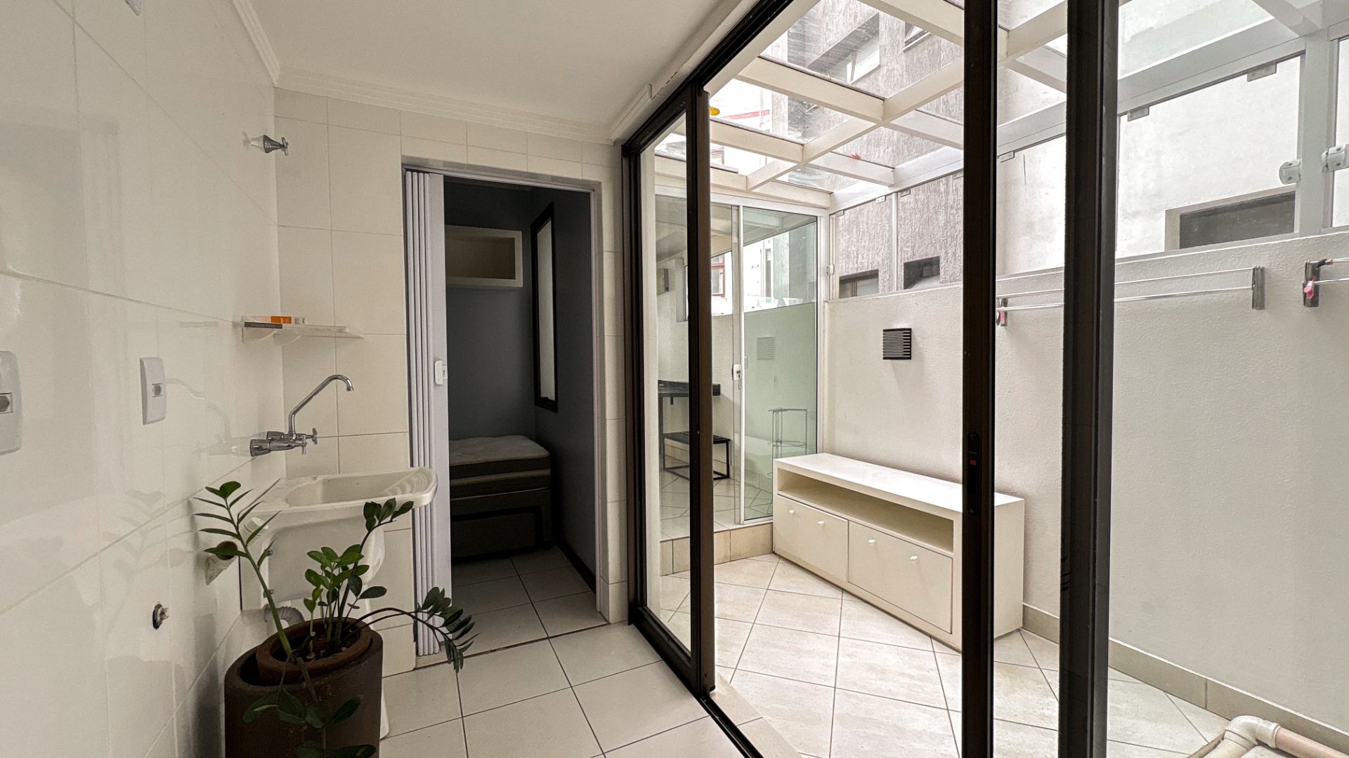 Apartamento 3 dormitórios no Edifício Costa do Marfim - Foto 30