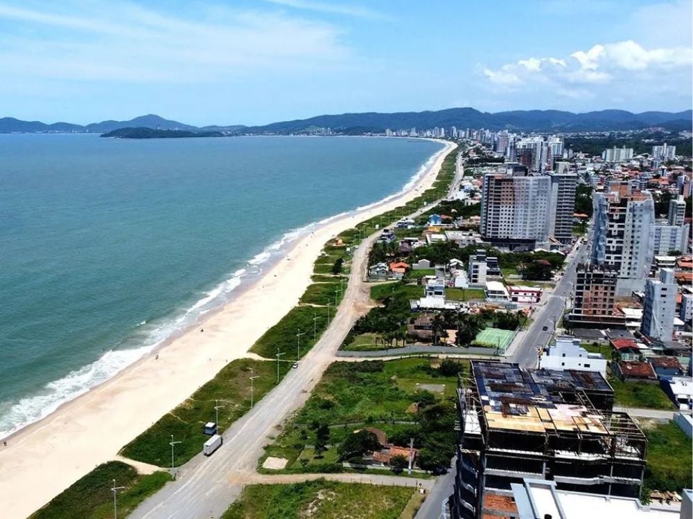 Balneário Piçarras: o novo eixo de valorização do Litoral Norte de Santa Catarina