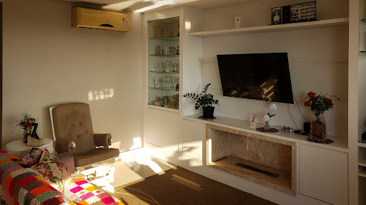 Apartamento no Centro com 2 dormitórios e sacada - Foto 5