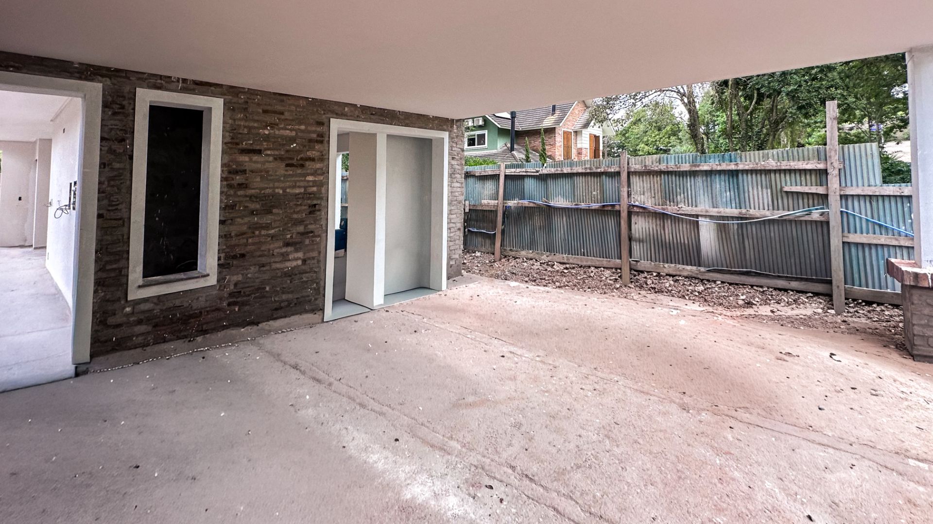 Casa no Costa Leste com 3 suítes e amplo pátio - Foto 37