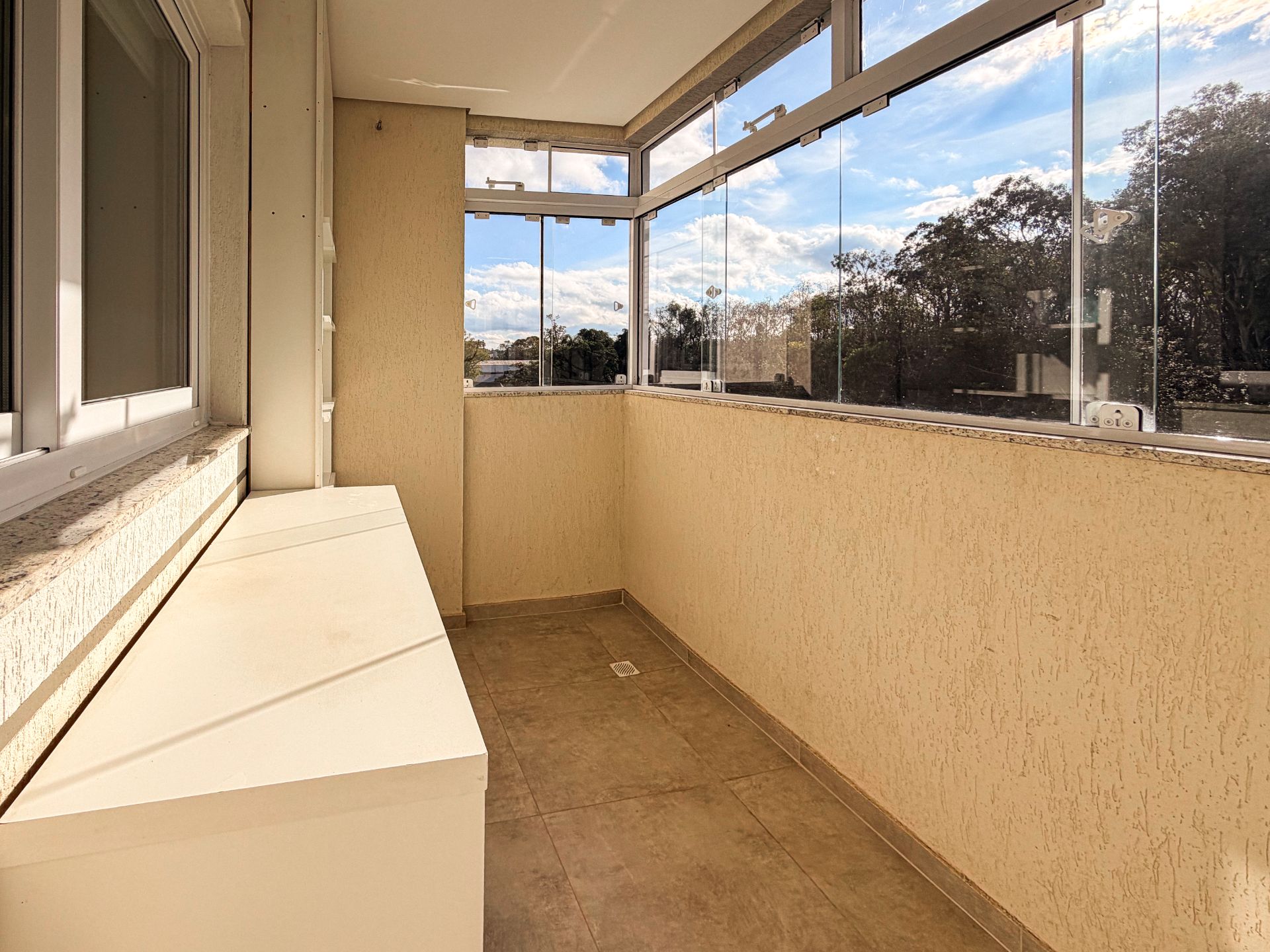 Apartamento no Condomínio Parque Europa com 3 suítes - Foto 25