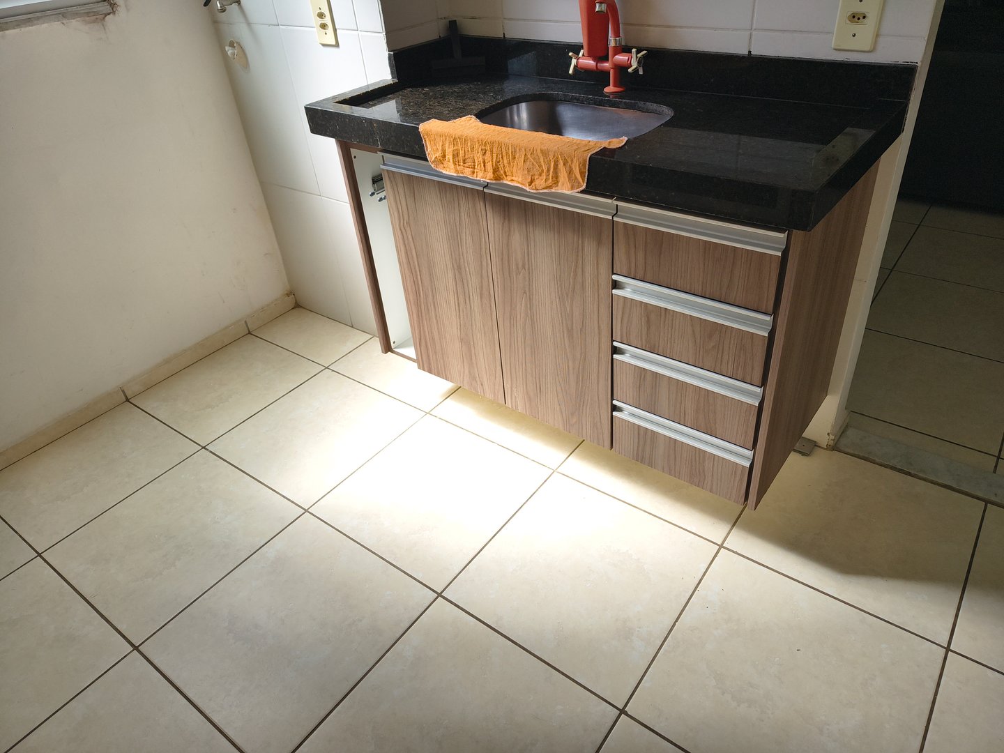 Apto mobiliado de 2/4-Candeias - Locação - Foto 7