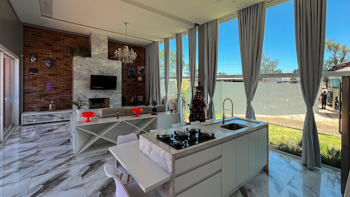 Casa no Royal Country com 3 Dormitórios e piscina - Foto 6