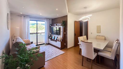 Apartamento no Centro com 3 dormitórios e 2 vagas de garagem