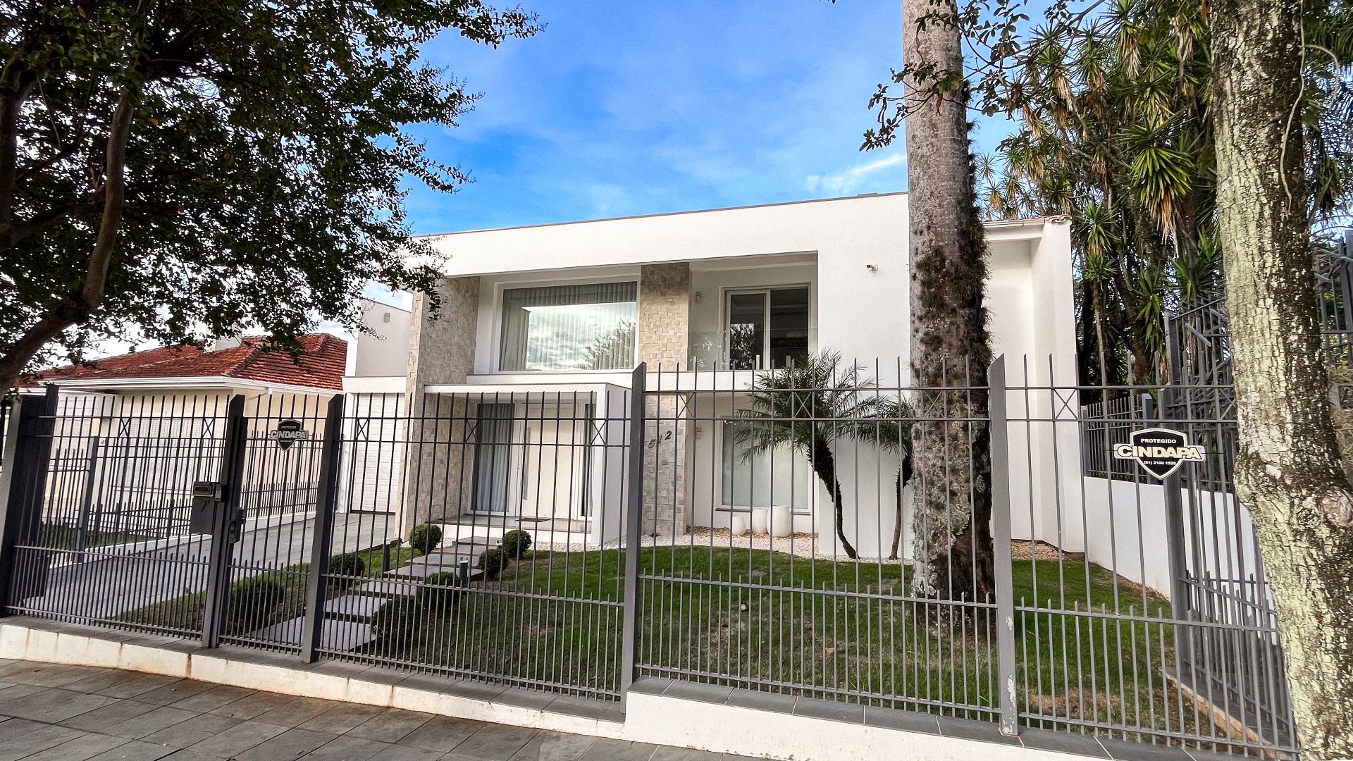Casa no Goiás com amplo pátio com piscina e 4 dormitórios - Foto 30