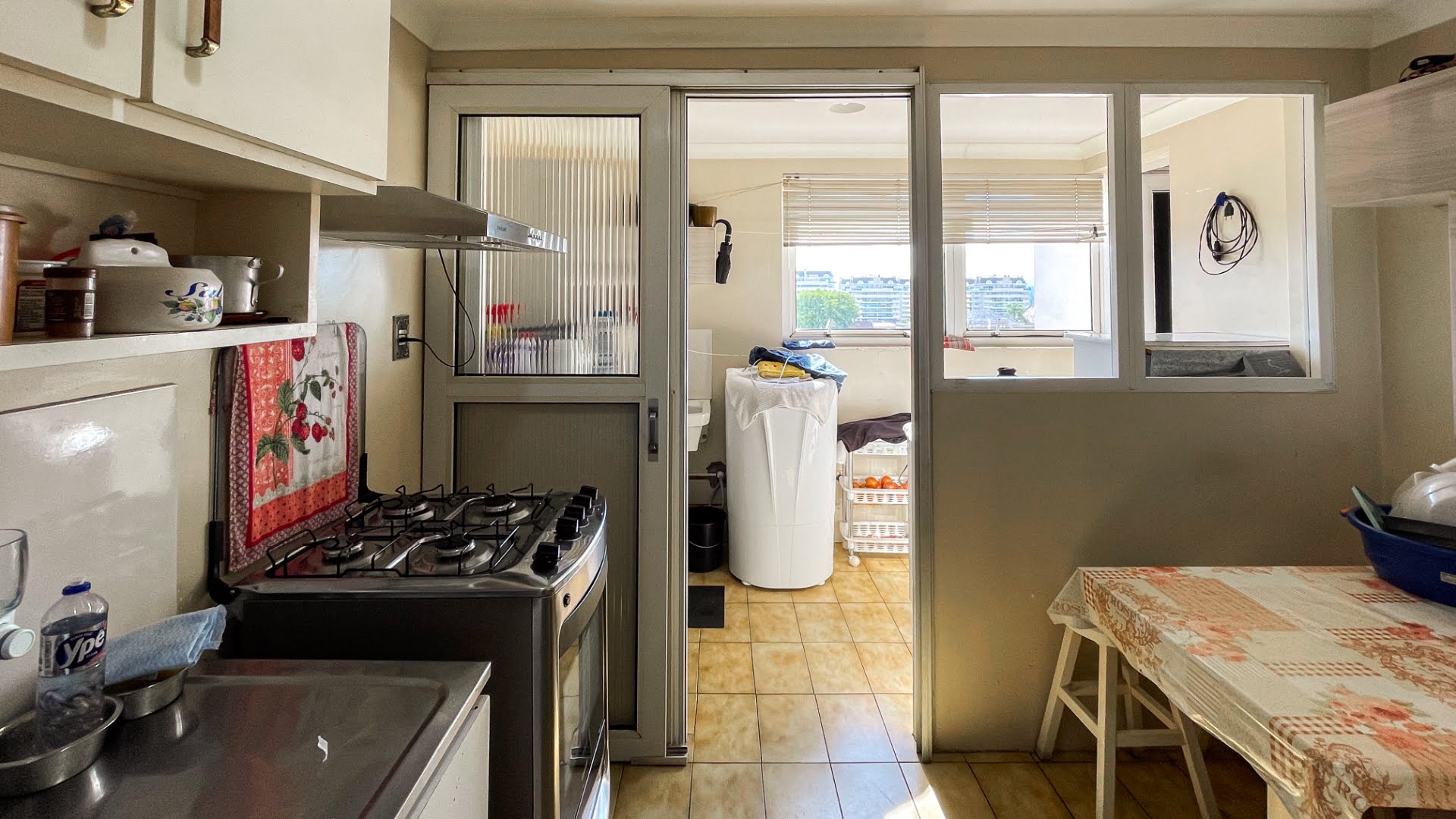 Apartamento no Centro com 2 dormitórios e 1 suíte - Foto 16