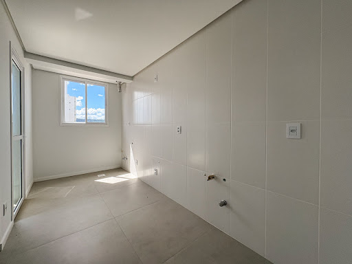 Apartamento no Edifício Gaudí com 2 dormitórios, 1 suíte - Foto 7
