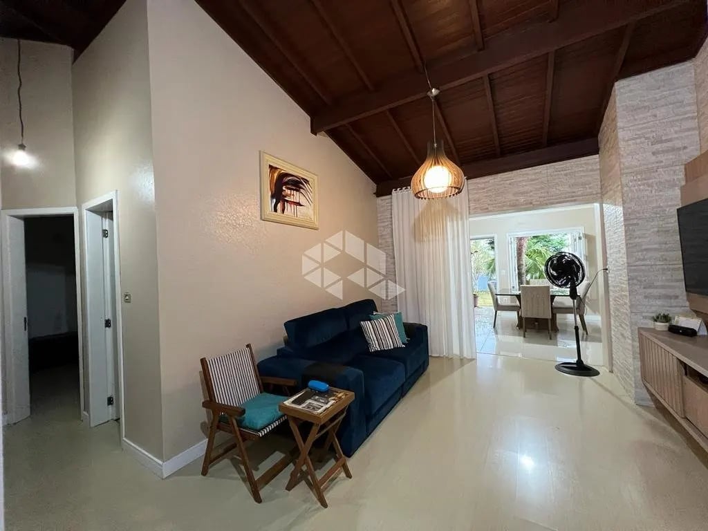 Casa com 3 quartos - Foto 6