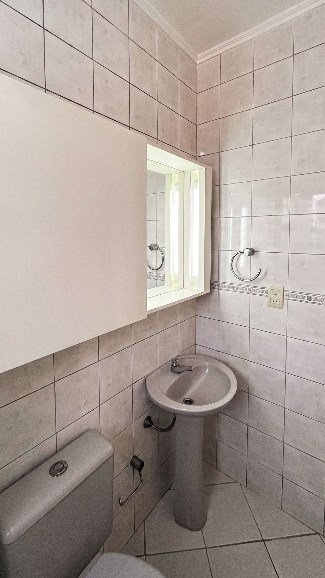 Apartamento no Higienópolis com 3 Dormitórios e sacada - Foto 14