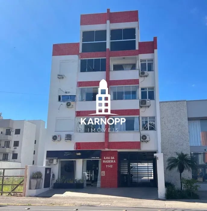 Apartamento em frente ao shopping com 2 dormitórios - Foto 4