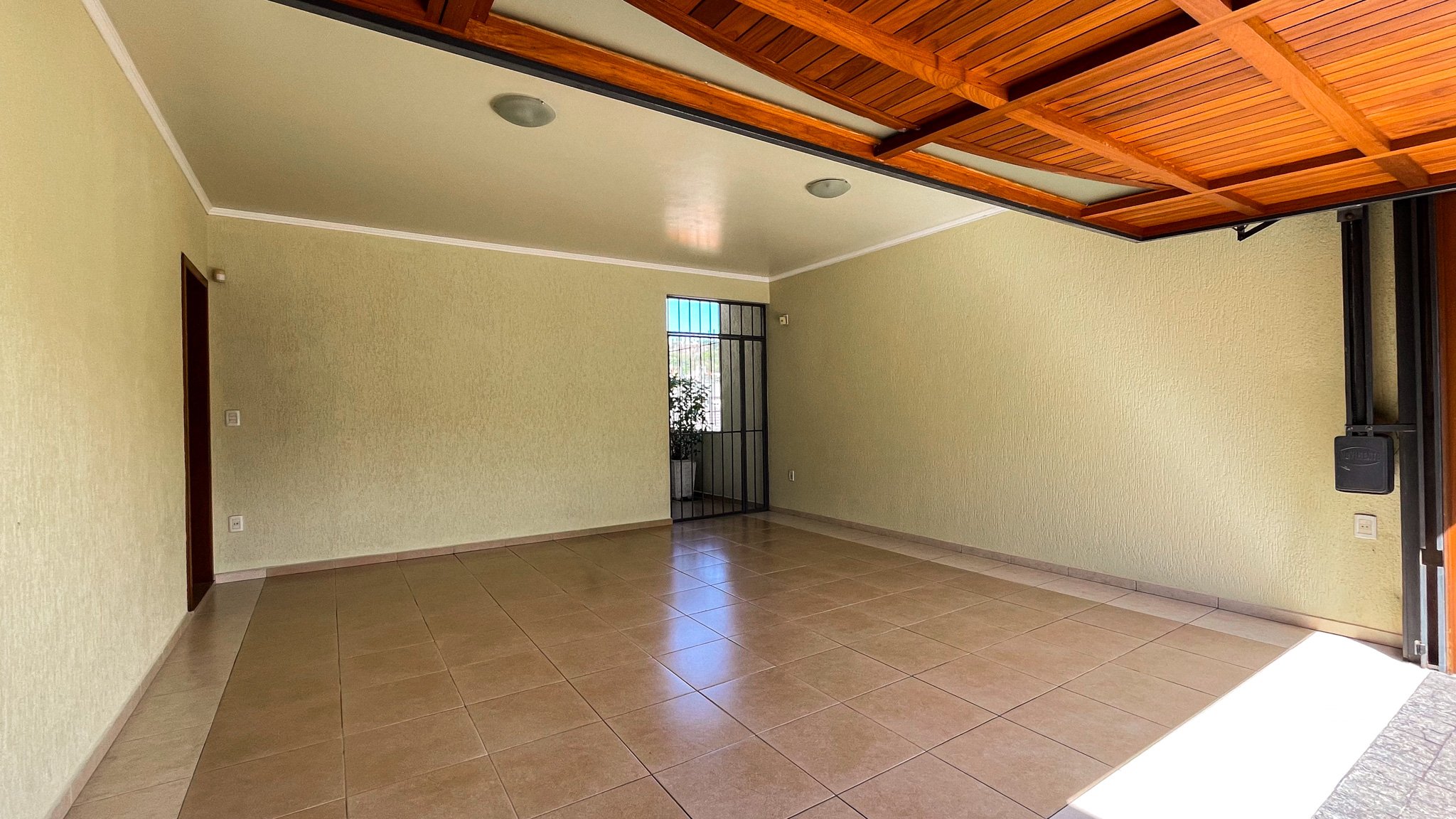 Casa no Centro com 3 suítes e piscina privativa - Foto 6