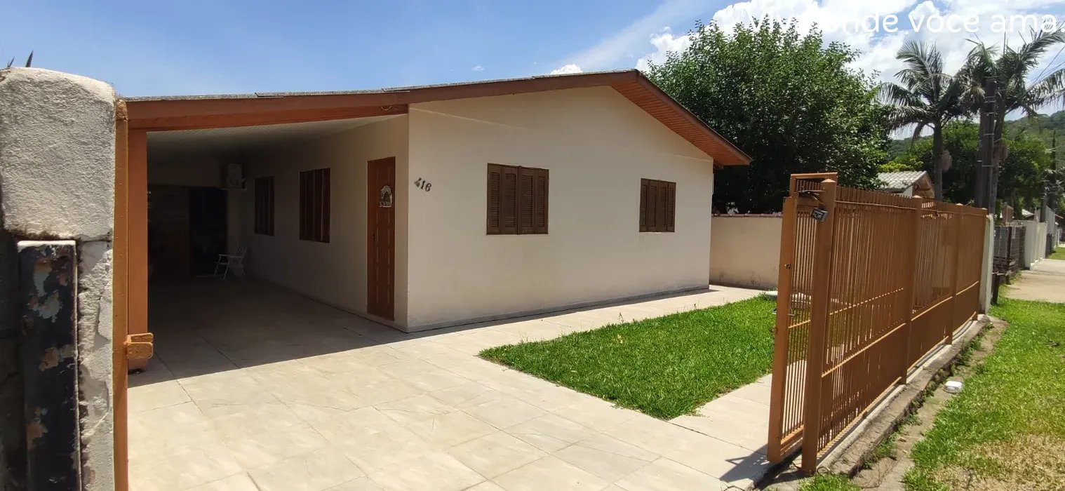 Casa no bairro Arroio Grande com 3 dormitórios - Foto 3