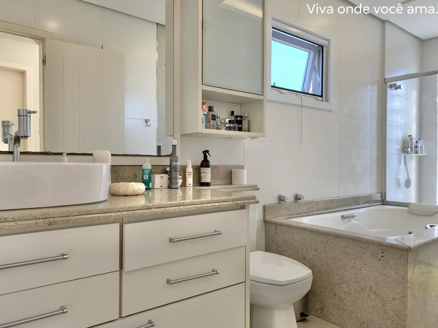 Casa 4 dormitórios de esquina no condomínio Terra Madre - Foto 10