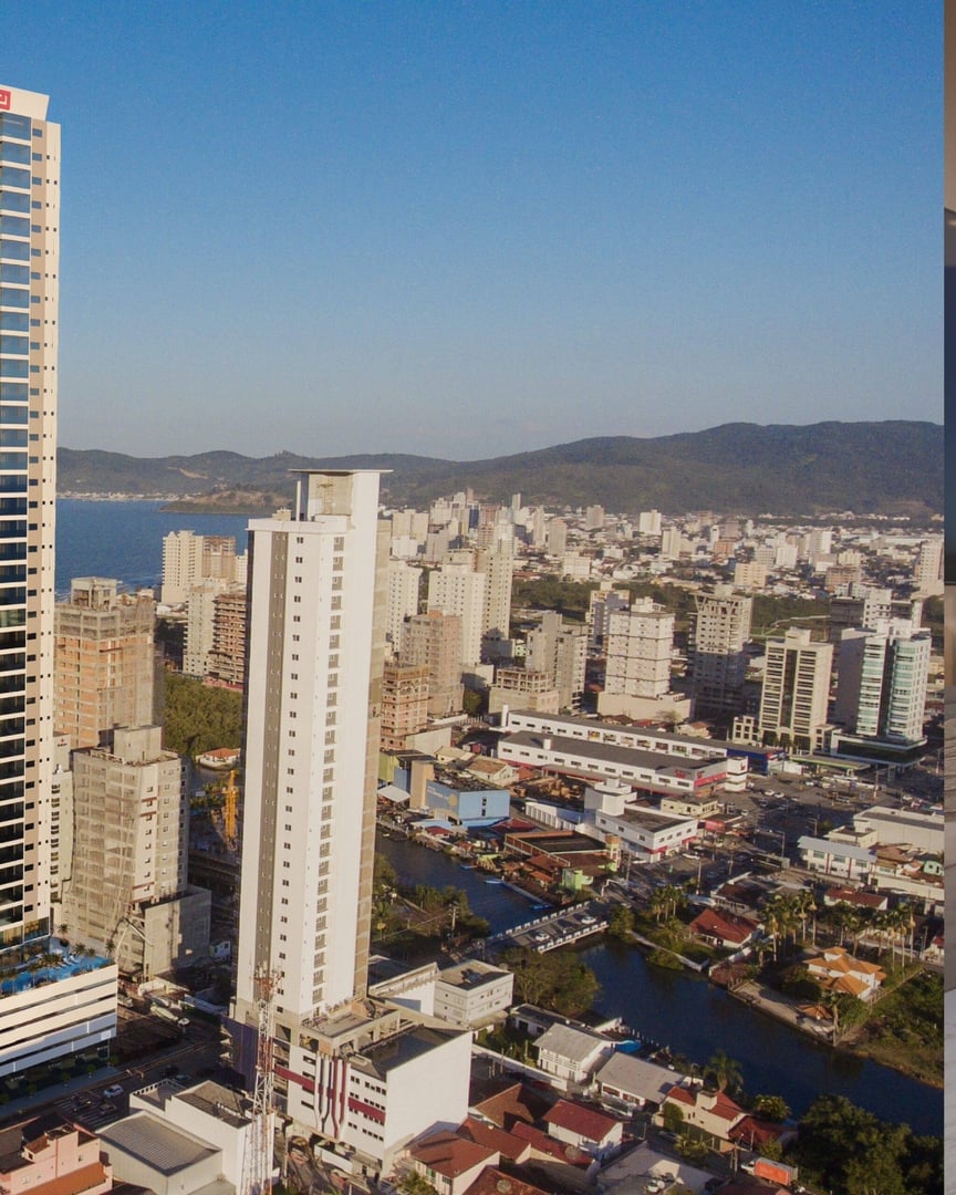 Apartamento no Edifício W Tower à venda em Itapema — foto 5