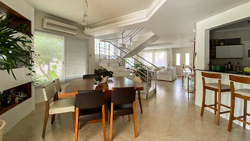 Casa no Santo Inácio com 3 dormitórios e pátio com piscina - Foto 32