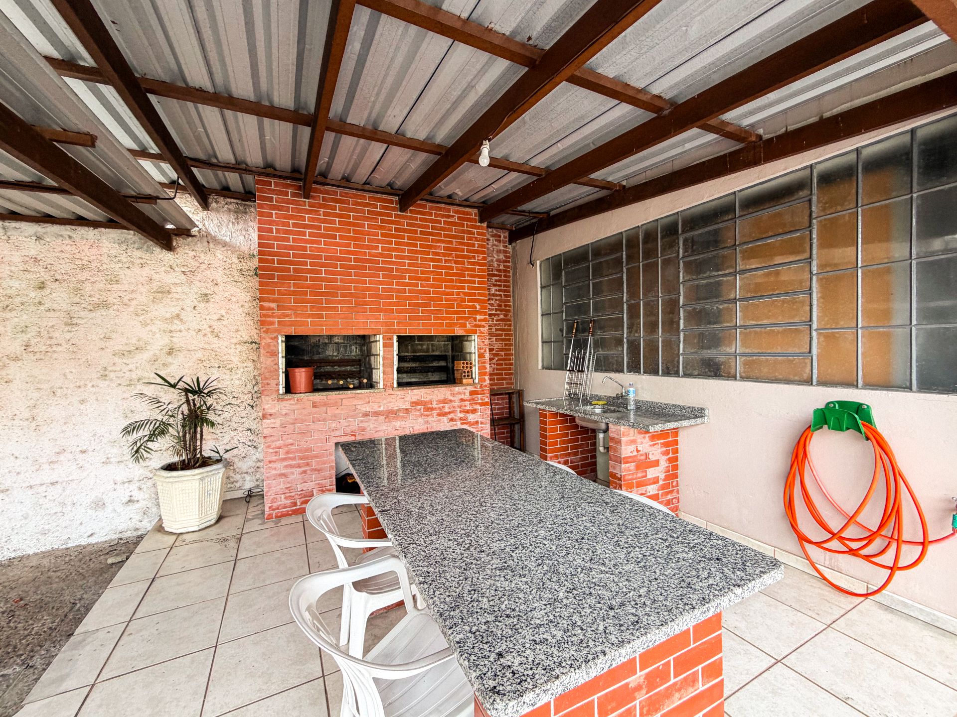 Apartamento no Centro com 2 dormitórios - Foto 12