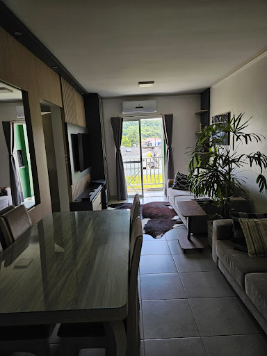 Apartamento próximo a Unisc com 2 dormitórios