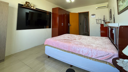 Casa no Goiás com 3 dormitórios e amplo pátio - Foto 11