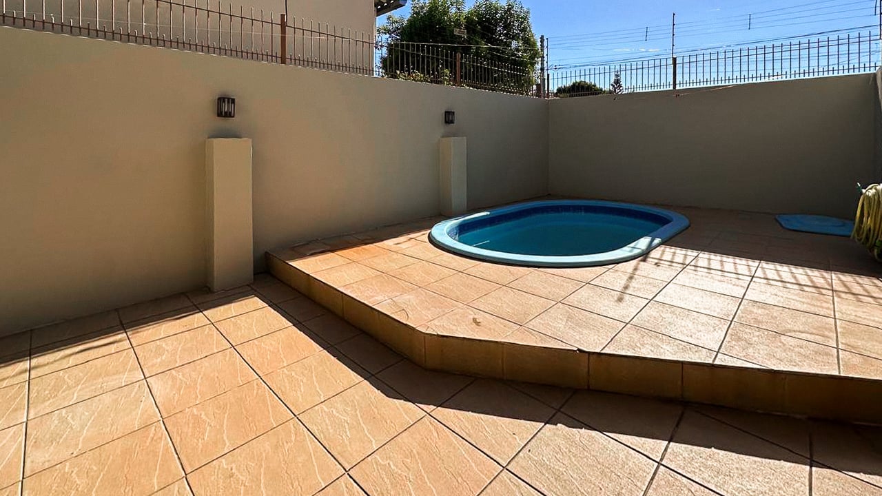 Casa no Goiás com 3 dormitórios e piscina - Foto 29