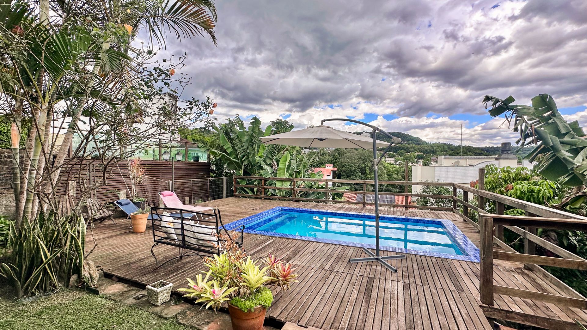 Casa no Santo Inácio com 3 dormitórios e amplo pátio - Foto 22