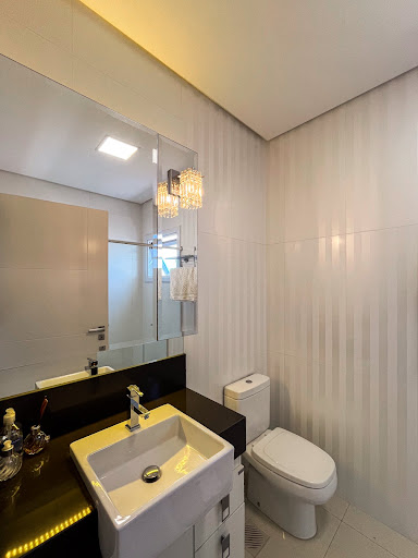 Casa no Goiás com 3 dormitórios, closet e piscina - Foto 19