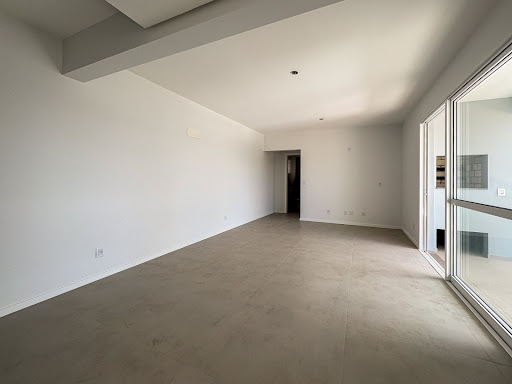Apartamento no Edifício Gaudí com 2 dormitórios, 1 suíte - Foto 13