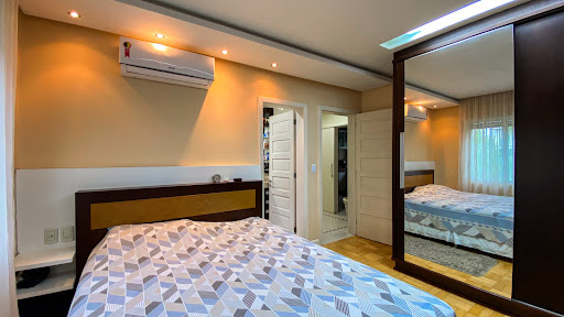 Casa na Independência com 3 dormitórios e piscina - Foto 14