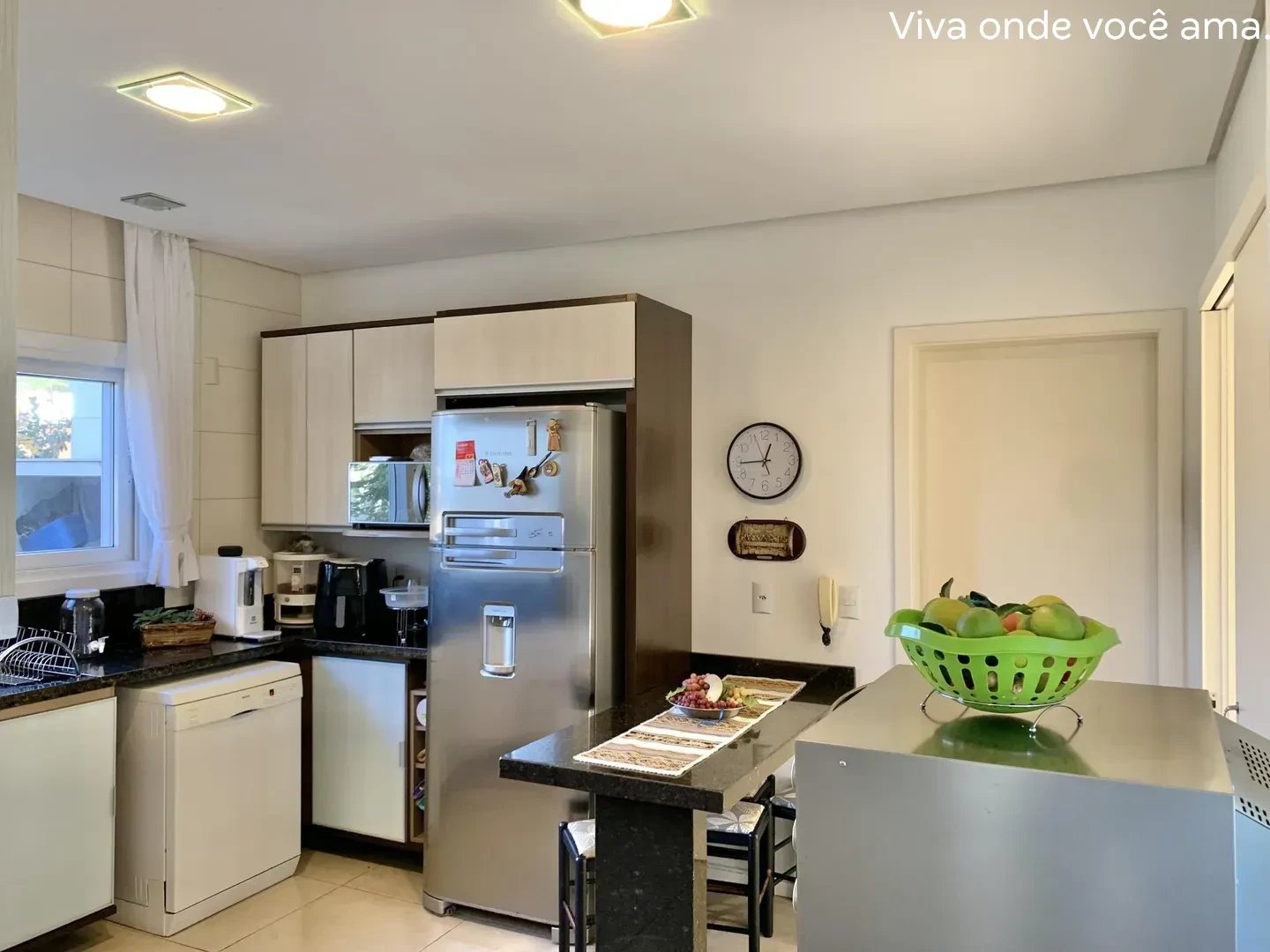 Casa 4 dormitórios de esquina no condomínio Terra Madre - Foto 14