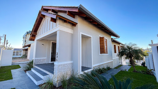 Casa em Goiás com 4 dormitórios, 2 Suítes e Piscina - Foto 23