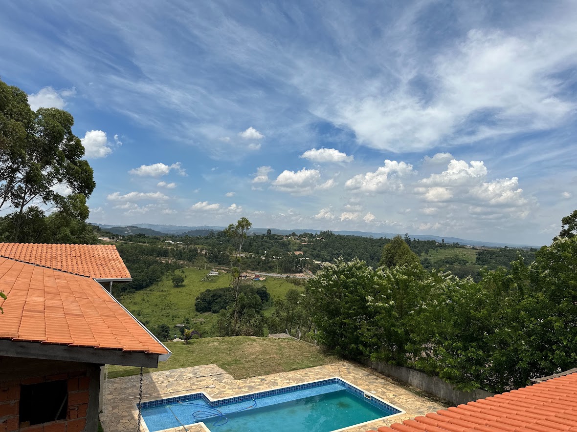Chácara em Condomínio com 5 dorms, Dona Catarina, Mairinque - R$ 1.08 mi, Cod: CO-1090