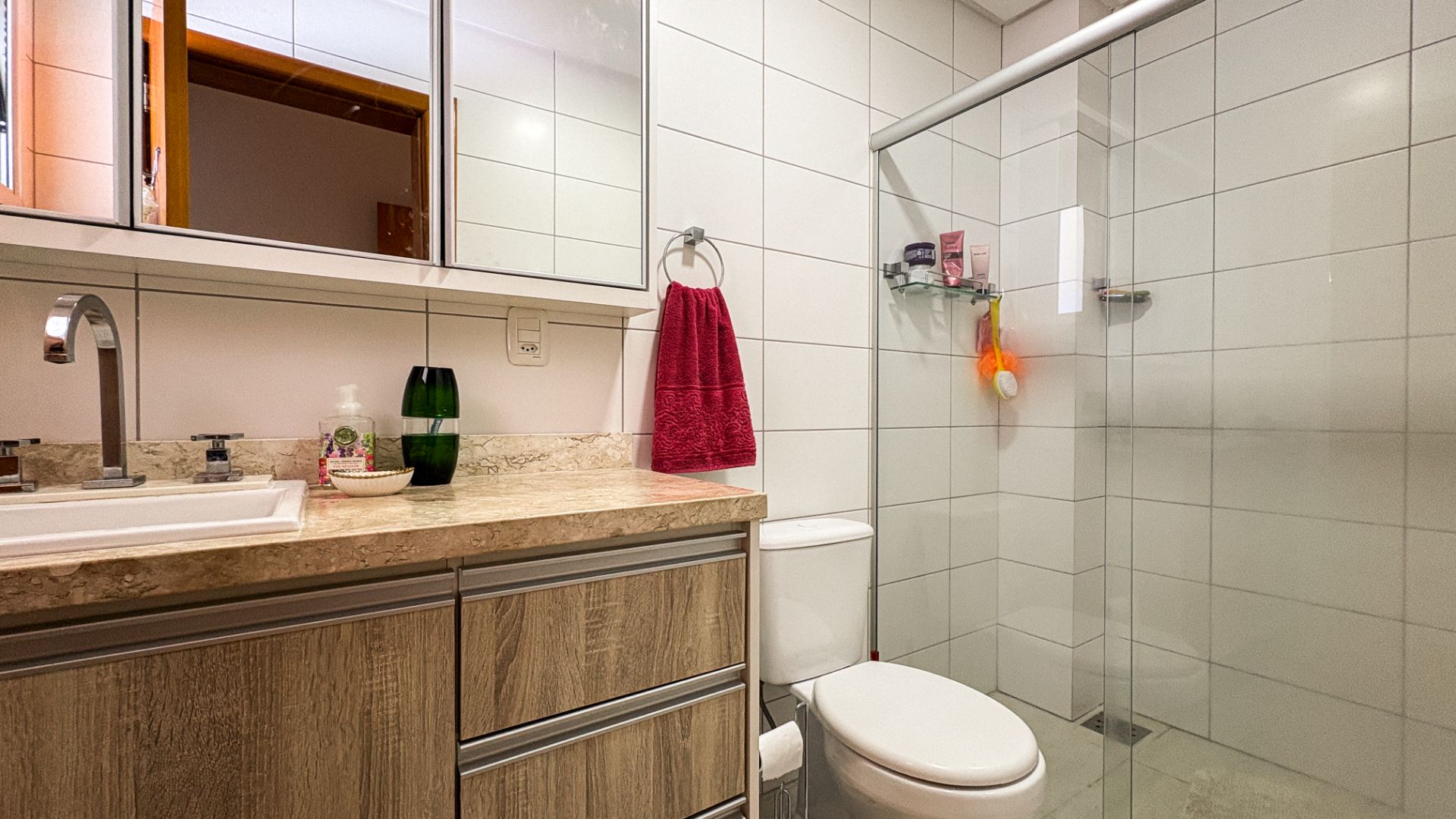 Apartamento no Centro com 3 dormitórios e sacada - Foto 14
