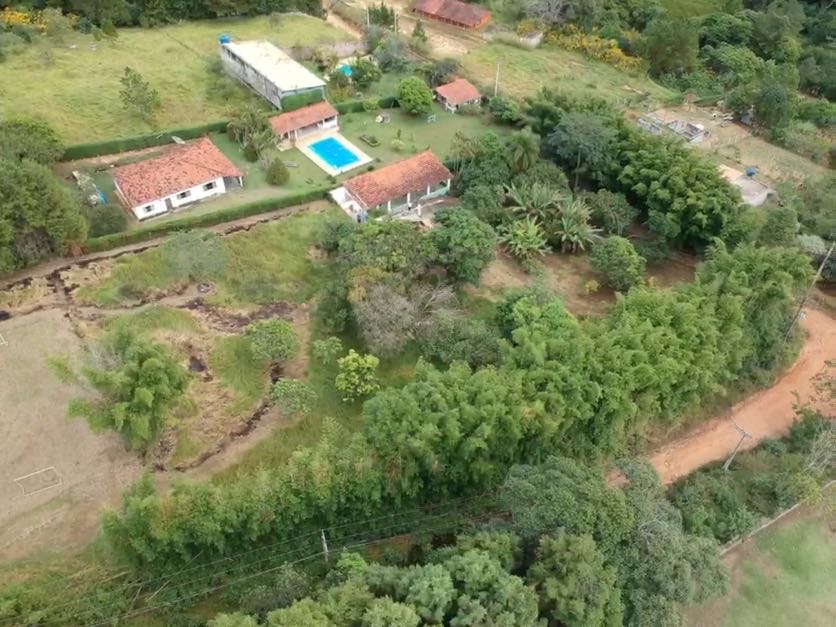 Chácara com 1 quarto, Dona Catarina, Mairinque - R$ 500 mil, Cod: CH-957