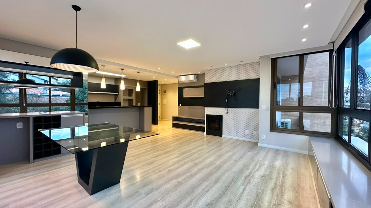 Apartamento dois dormitórios com suite 