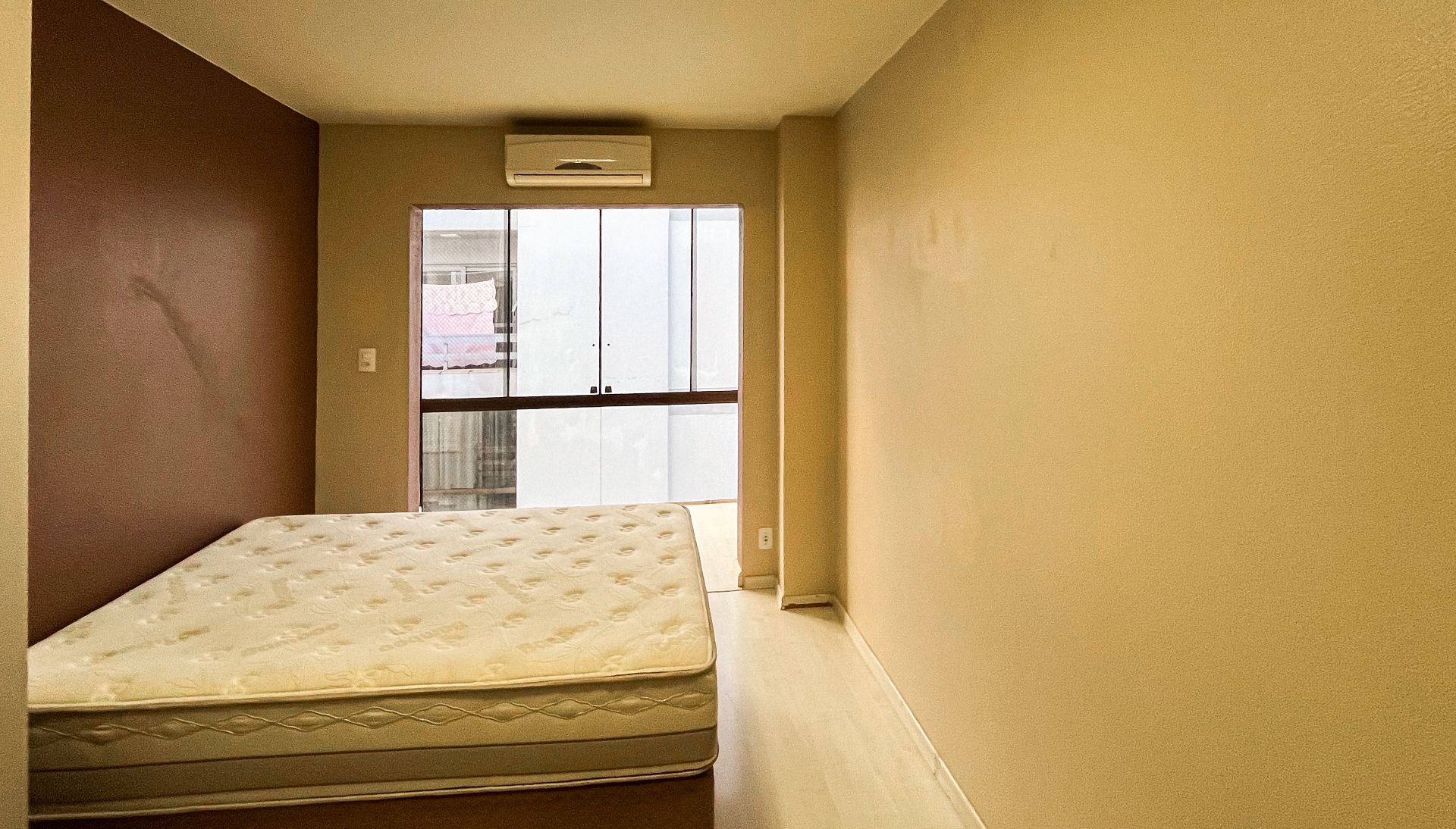 Apartamento Mobiliado no centro com 2 Dormitórios - Foto 11