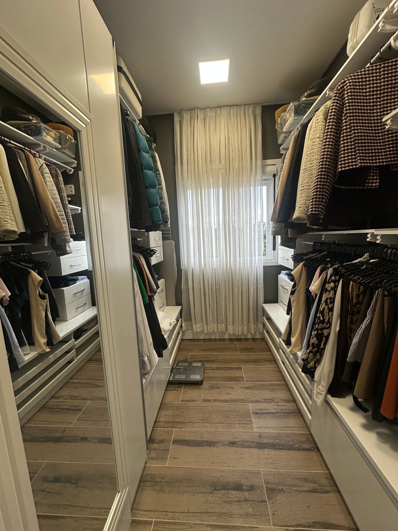 SOBRADO TRIPLEX SEMIMOBILIADO EM NOSSA SENHORA DA SAÚDE — foto 16