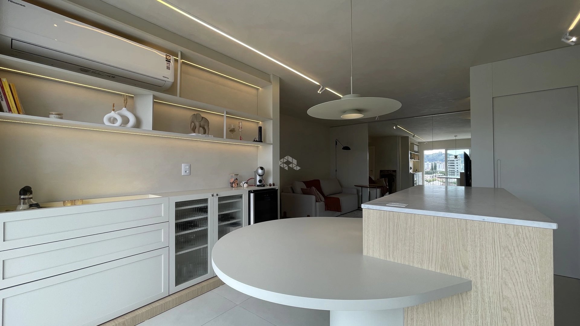 Apartamento com 3 quartos, 1 suíte, 2 vagas e 90 m² - Foto 3