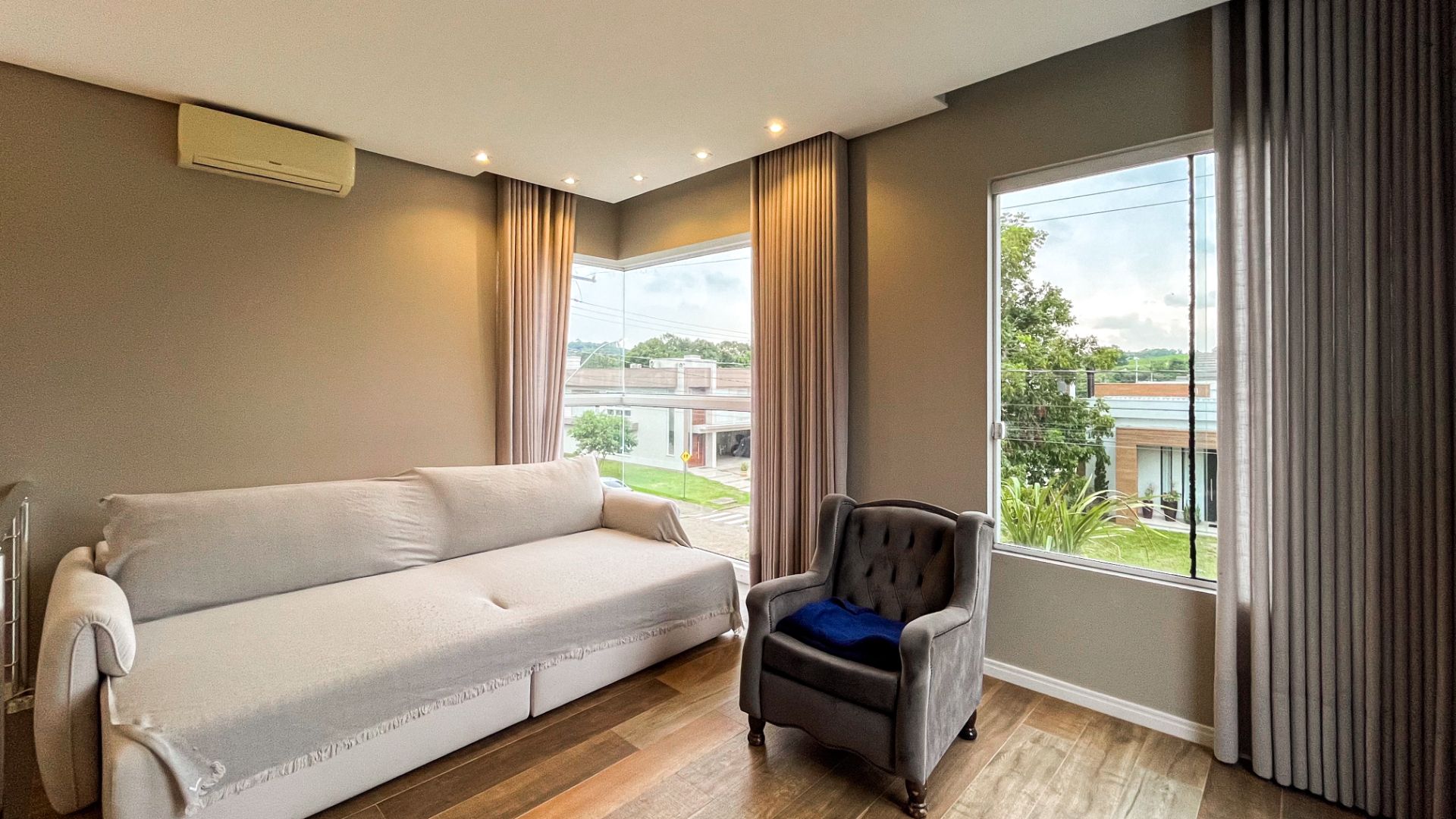 Casa no Condomínio Belle Ville com 3 dormitórios e jacuzzi - Foto 8