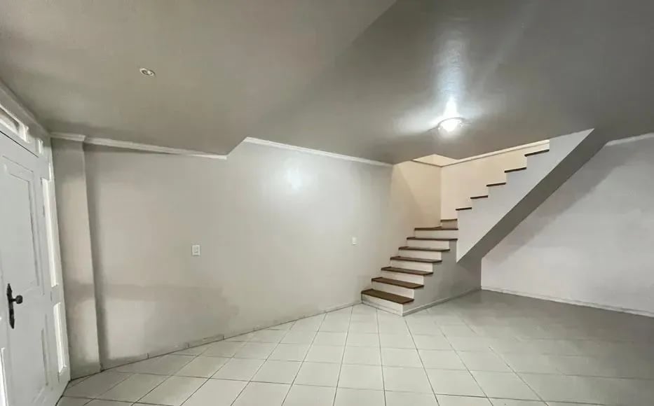 Casa com 4 quartos a venda e 2 vagas bairro Santo Inácio em Santa Cruz do Sul - Foto 4
