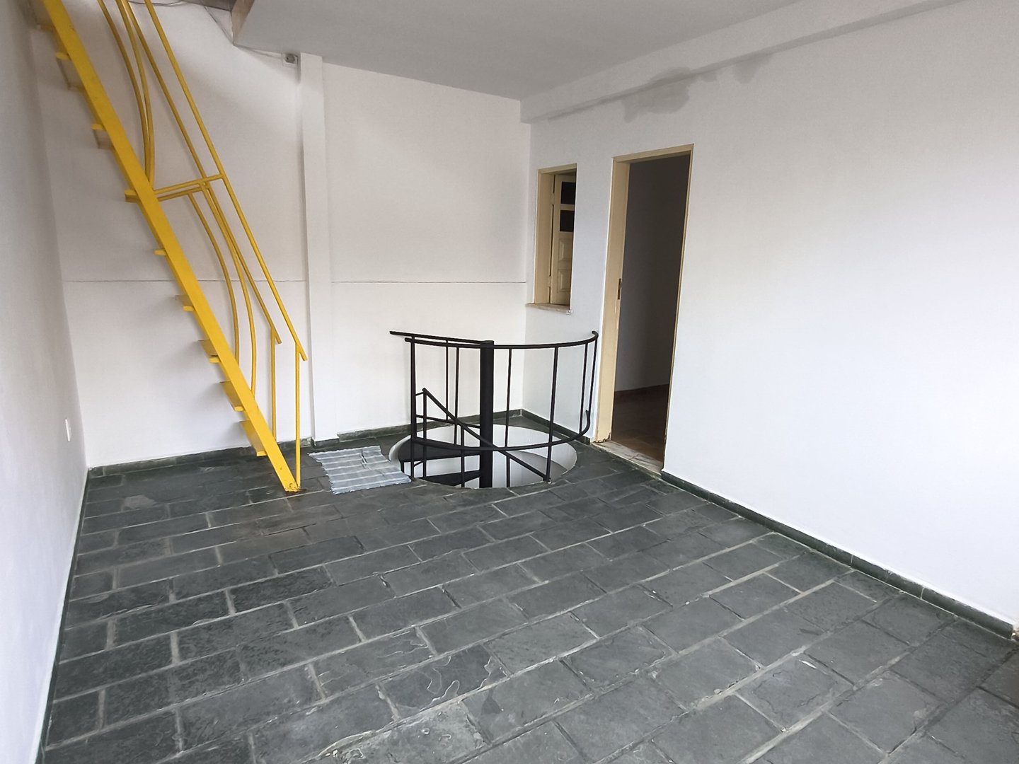 Casa com 4/4 no centro - Locação  - Foto 21