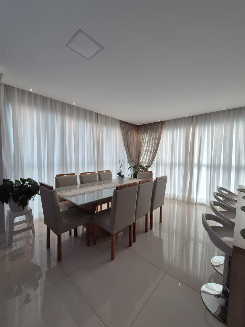 Apartamento Eleganza Tower à venda em Balneário Camboriú