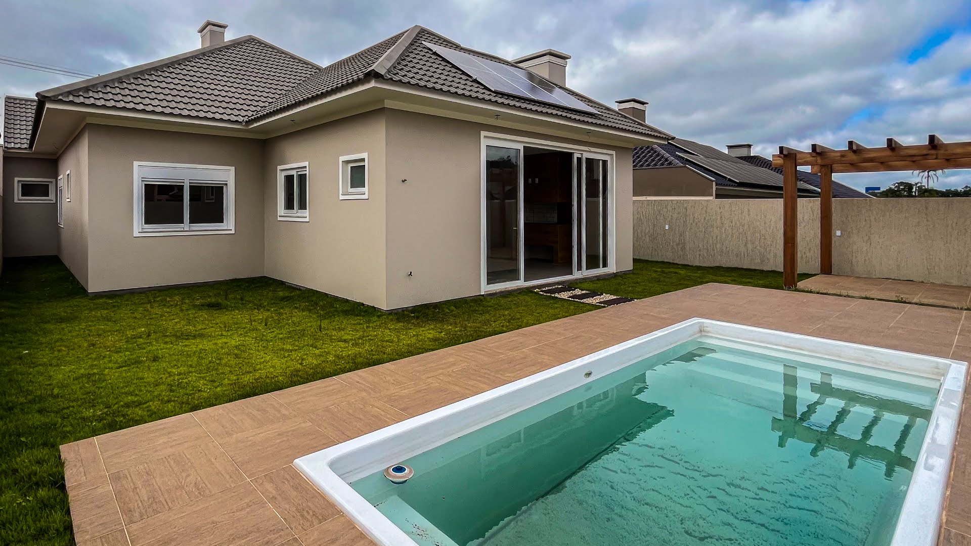 Casa No Royal Country Com 3 Dormitórios - Foto 4