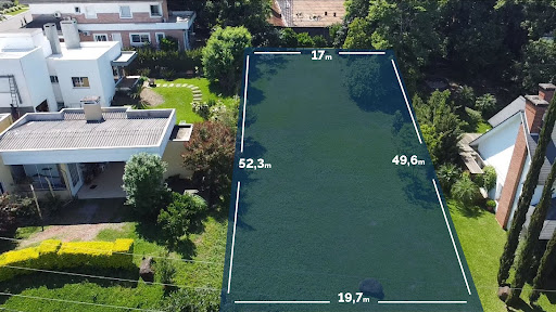 Terreno no condomínio Reserva dos Pássaros com 931m² 