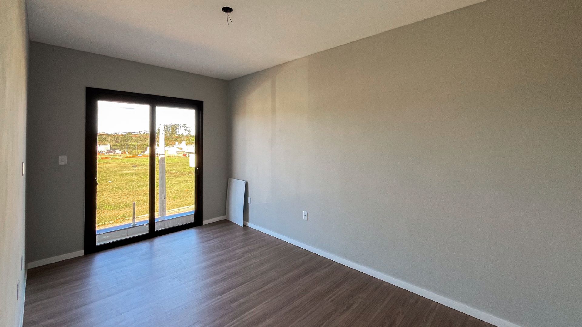 Duplex na Linha Snta Cruz com 2 Dormitórios - Foto 4