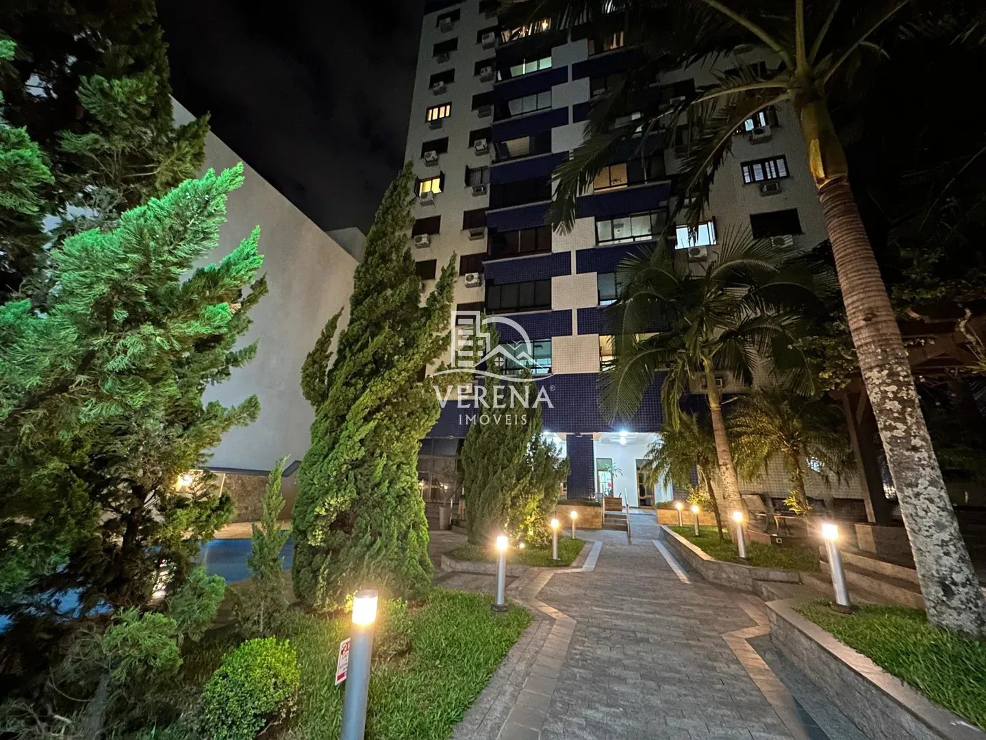 COBERTURA NO CENTRO COM 03 SUÍTES E PISCINA - Foto 11