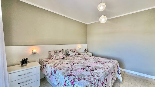 Casa no Goiás com 3 dormitórios e piscina - Foto 13
