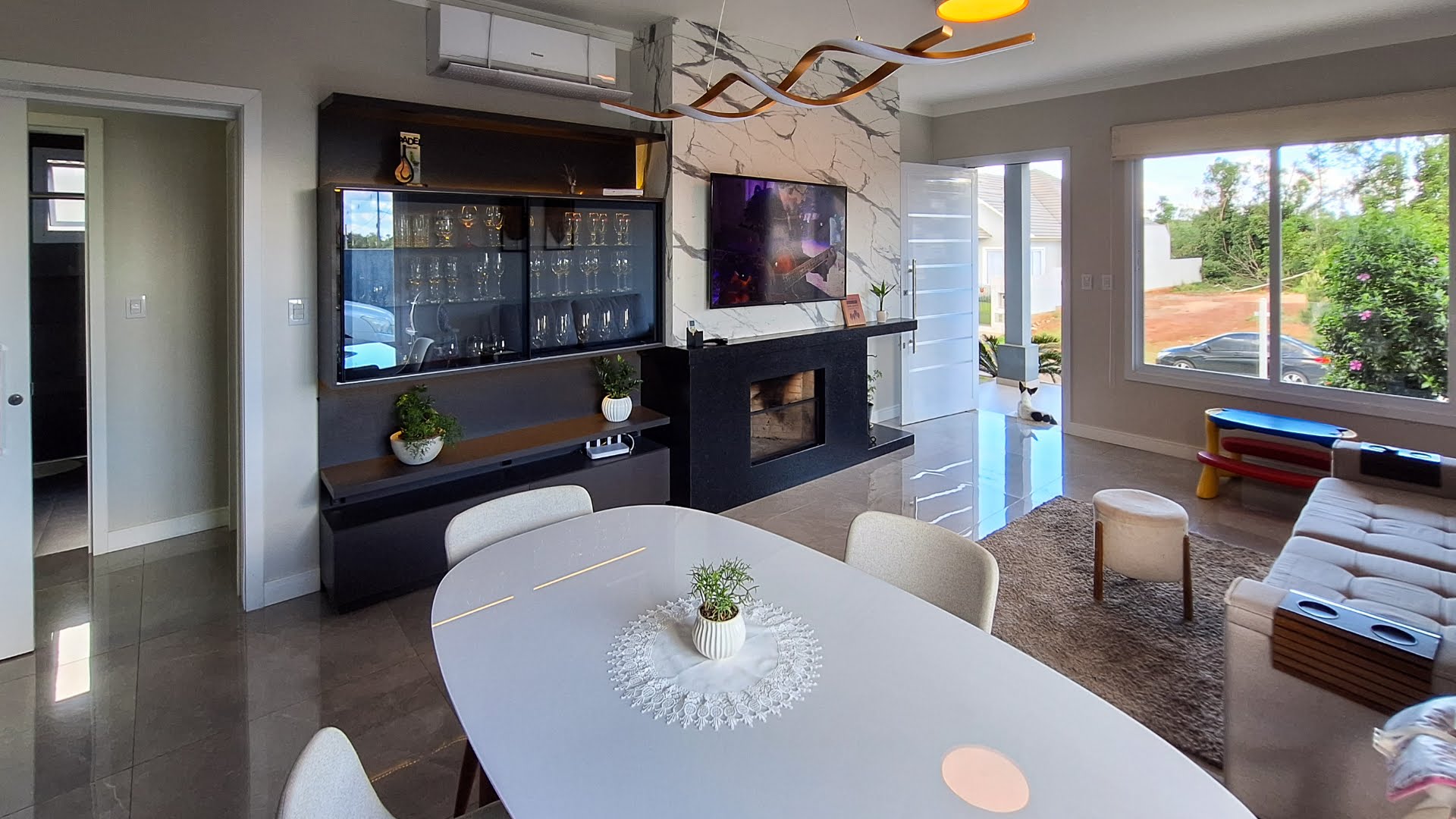 Casa No Royal Country Com 3 Dormitórios  - Foto 4