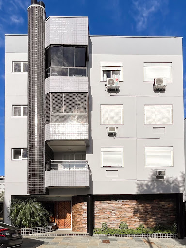 Apartamento no Centro com 1 dormitório e sacada - Foto 15