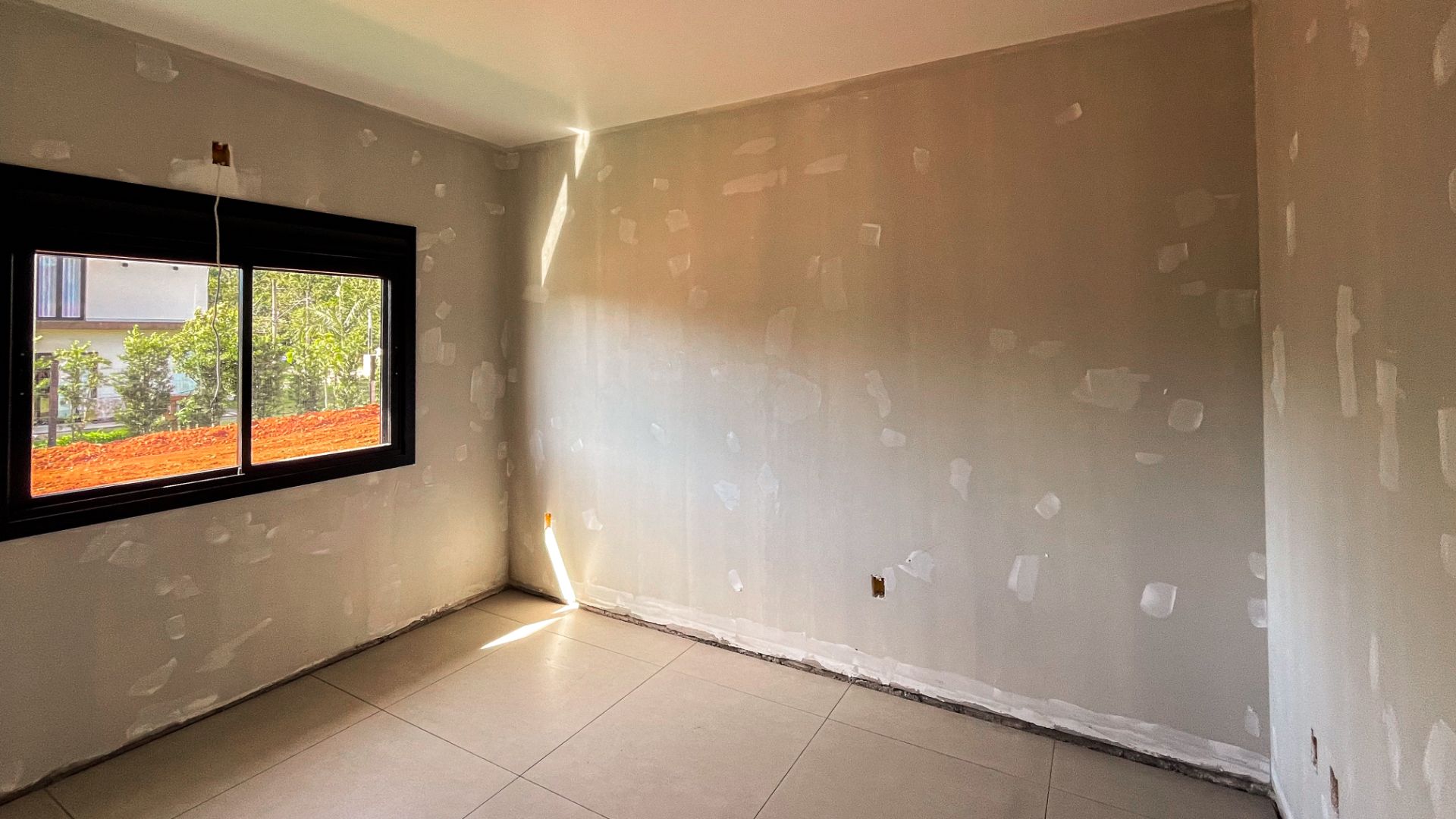 Casa no Country com 3 Dormitórios e Suíte - Foto 8