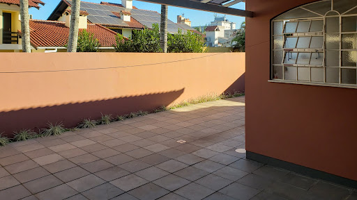 Casa no Universitário com 4 dormitórios e amplo pátio - Foto 15